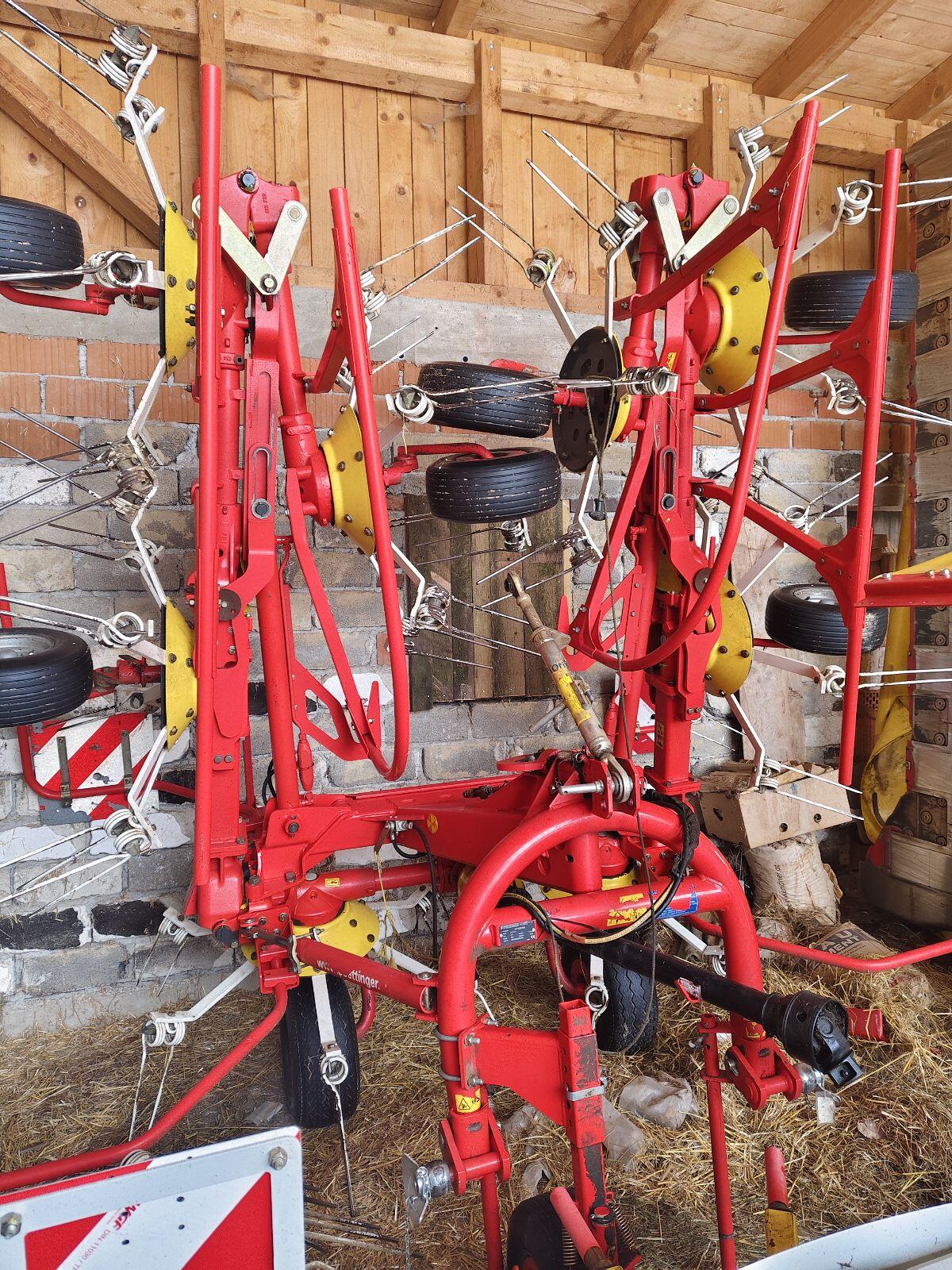 Pöttinger Kreiselheuer Hit 910 N 1