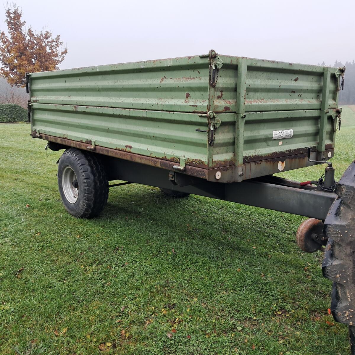 Massiver Huber Kipper 2