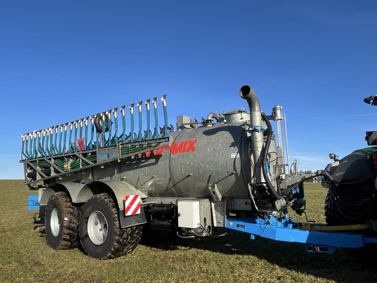 Streu Mix Schleppschuh Bomech Kumm passend Fendt 2