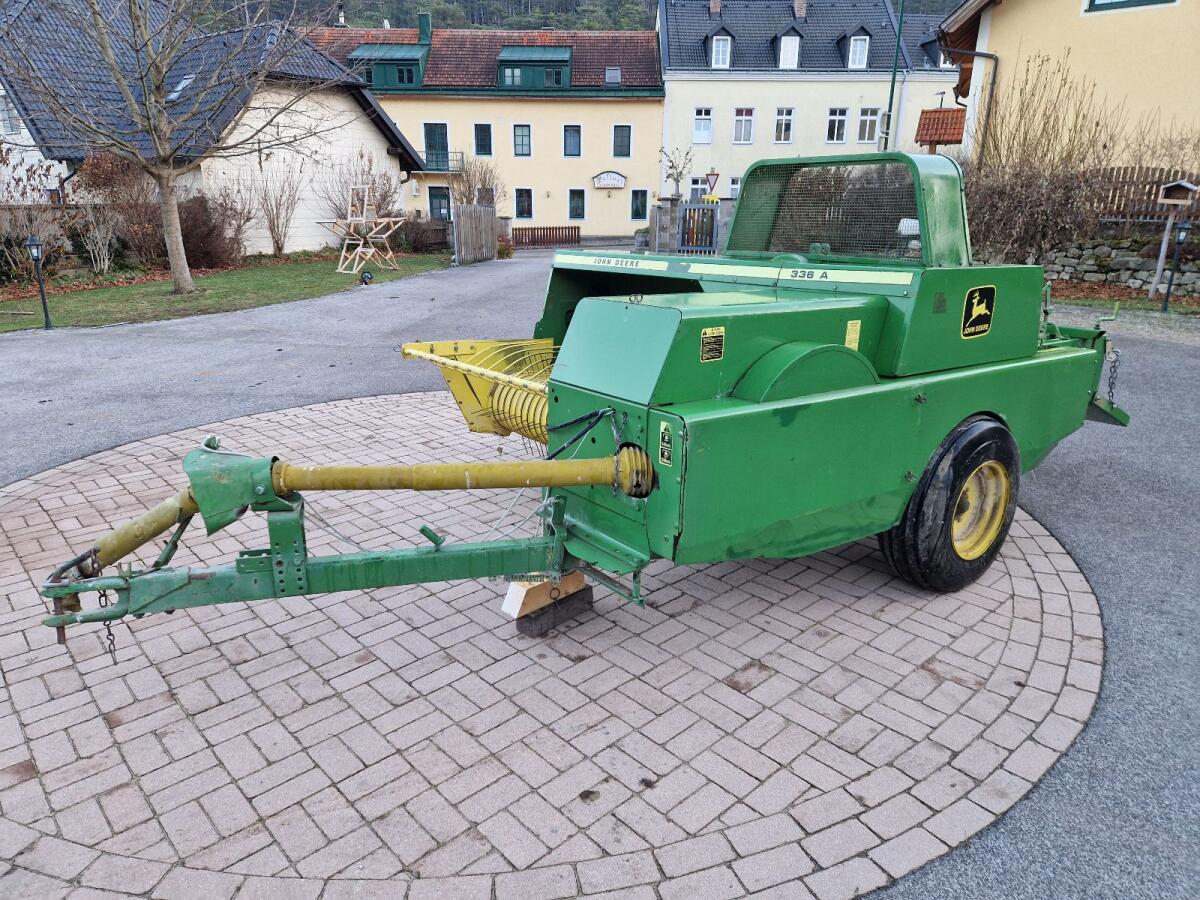 Kleinballenpresse John Deere 336A 3