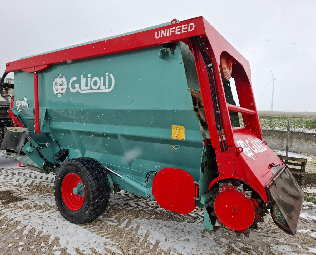 Futtermischwagen mit Fräse, Fräsmischwagen, Gilioli 15m³ 2