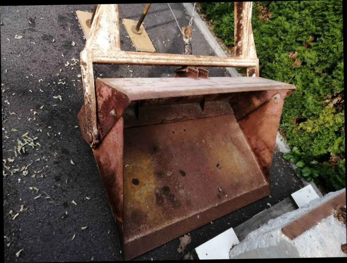 Hydrac Frontlader mit Konsolen 1