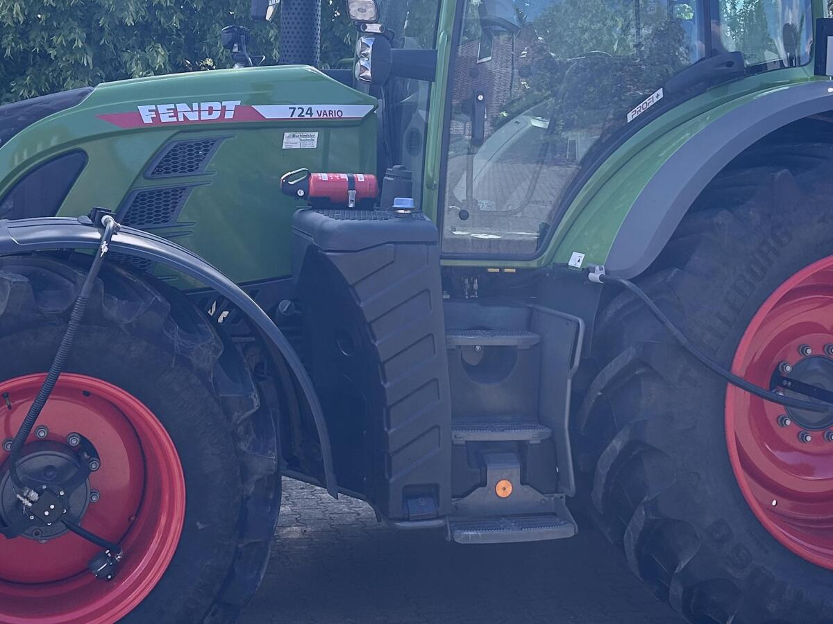 Fendt 724 Vario Gen6 Profi Plus RTK 2023 1