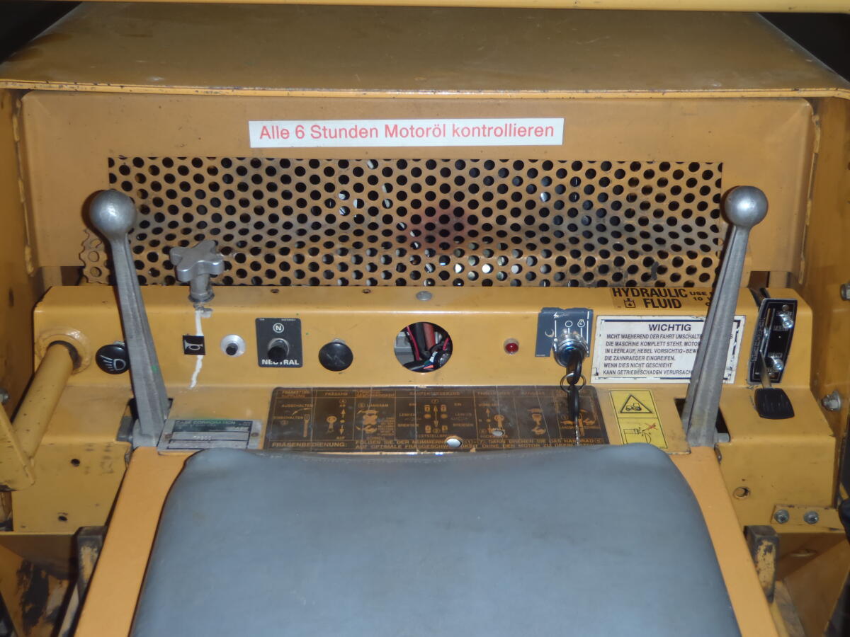 Grabenfräse CASE TF 300 3