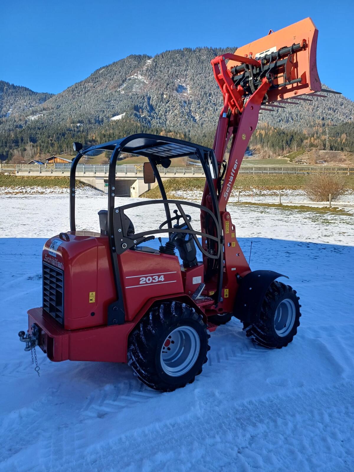 Hoftrac Schäffer 2034 1