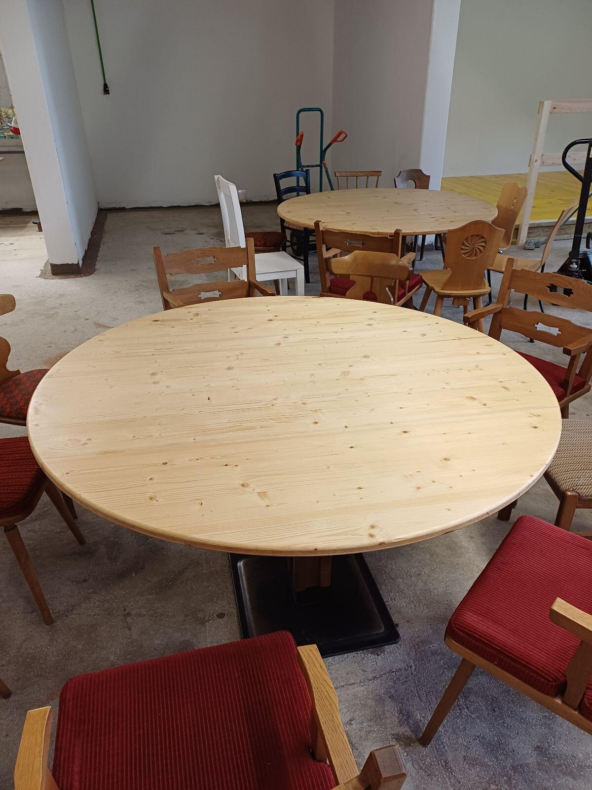 Runde Tische für Feste 3