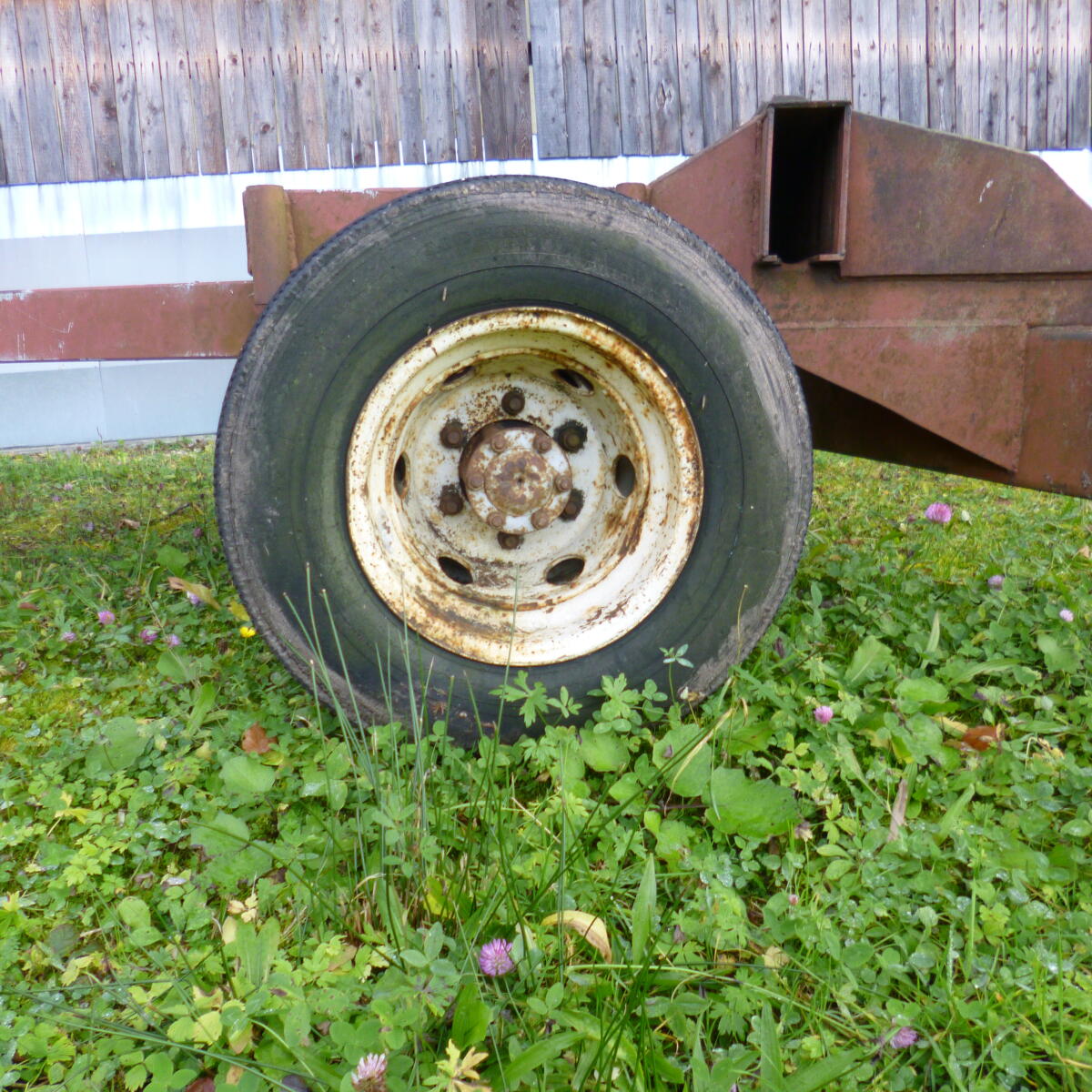 Anhänger Fahrgestell Triebachse 2