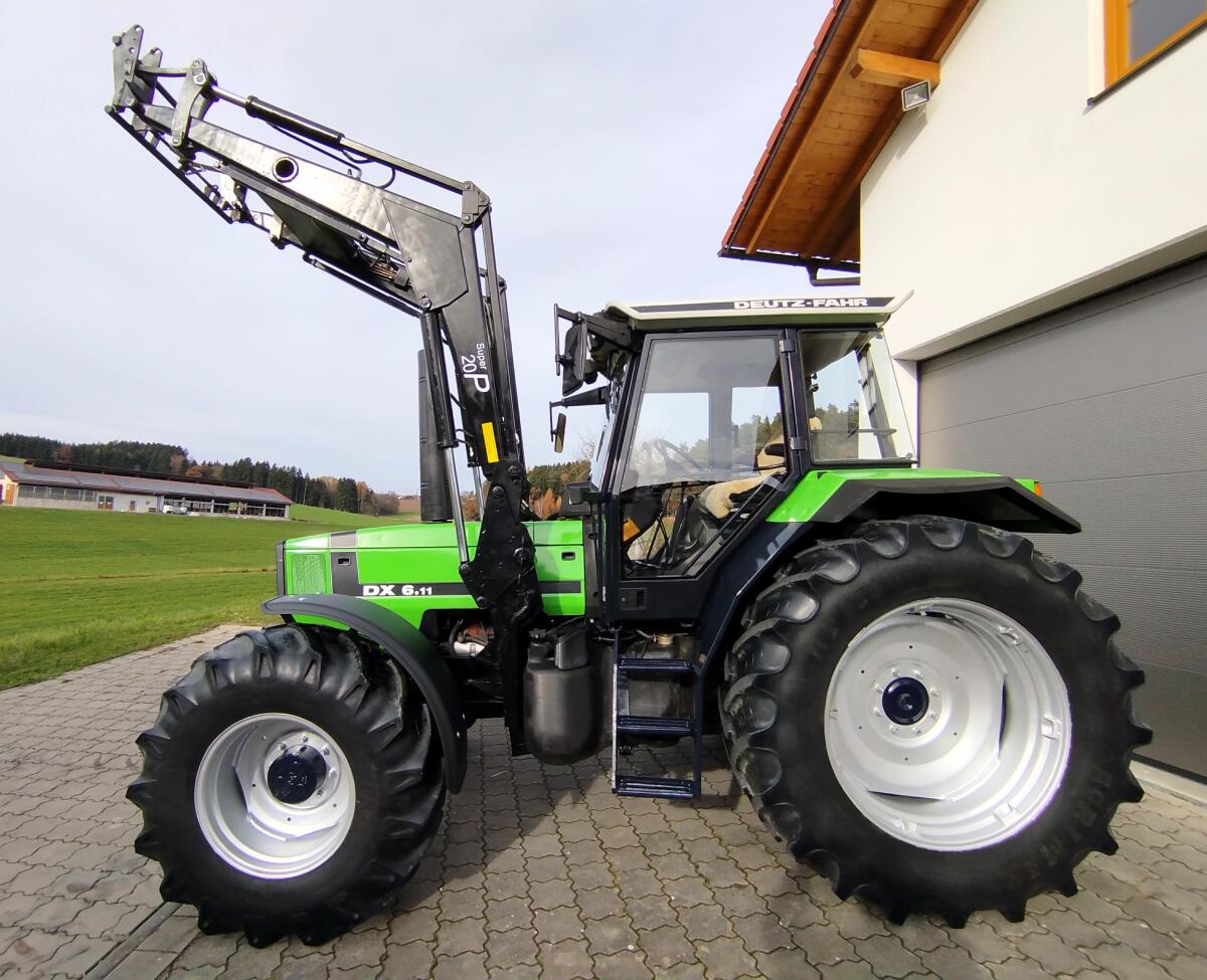 Deutz-Fahr AgroStar 6.11 1
