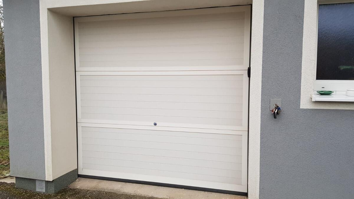 Garagentor, Sektional 2