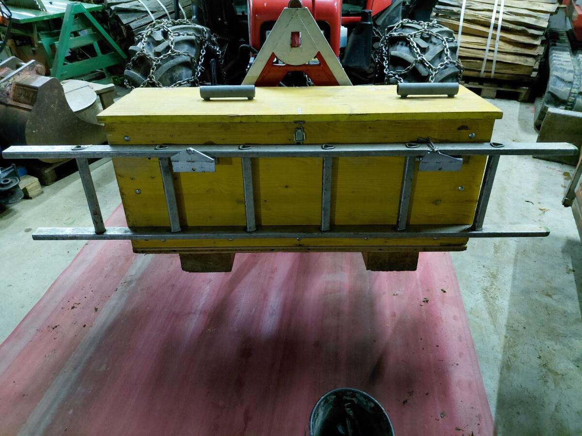 Kiste, Frontkiste, Forstkiste, Werkzeugkiste 1