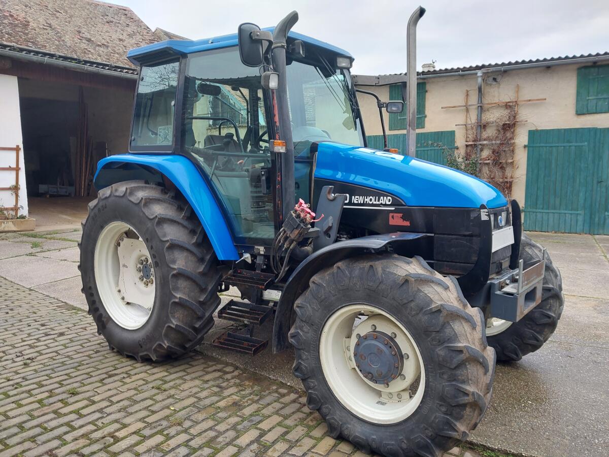 New Holland TS 90 2