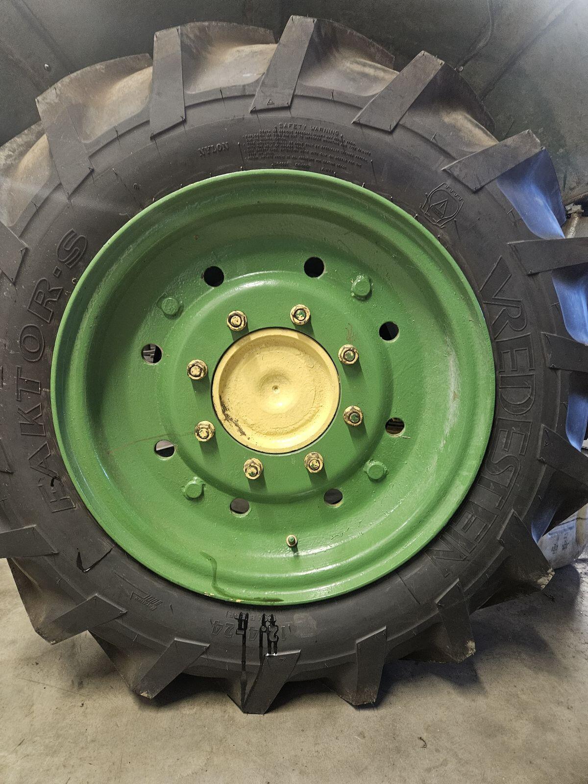 Verkaufe Räder für Steyr 180 Kurzschnauzer 3