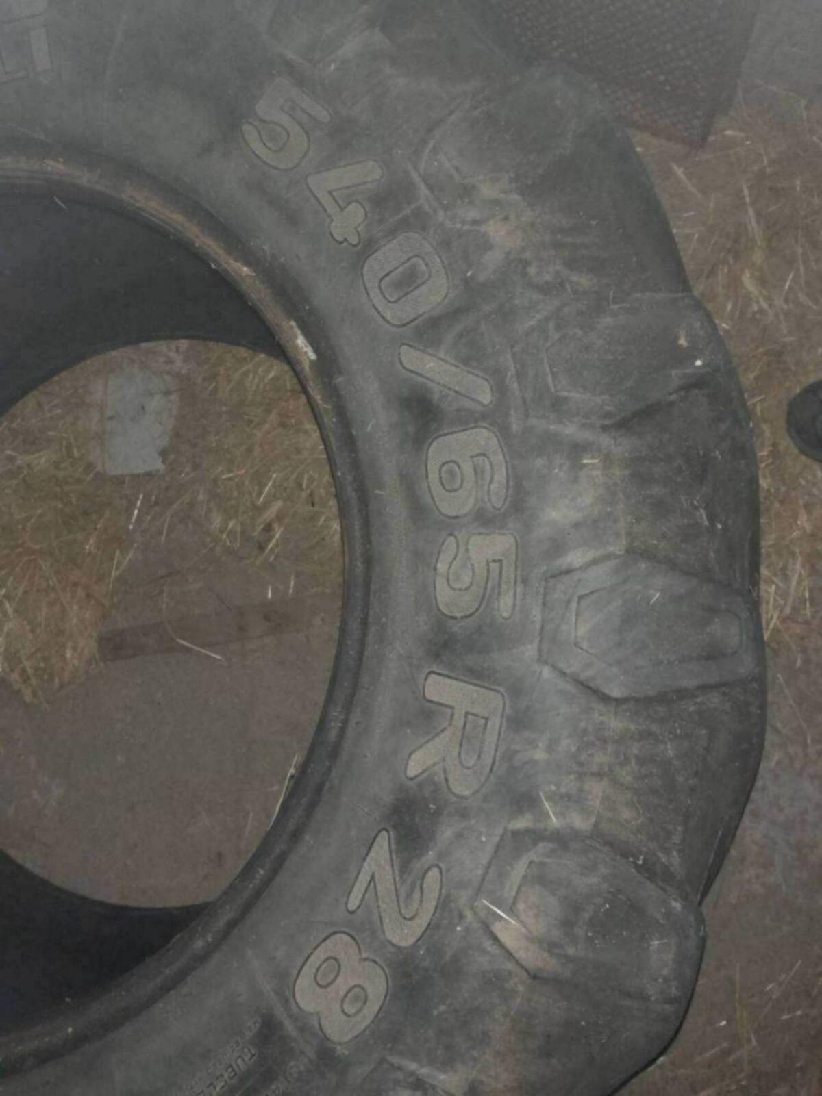 Traktorreifen Pirelli 1