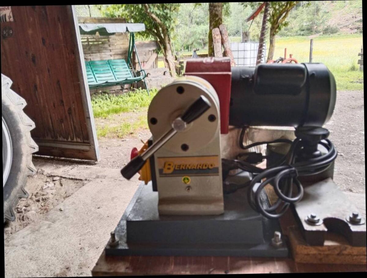 Schleifmaschine Bernardo 2