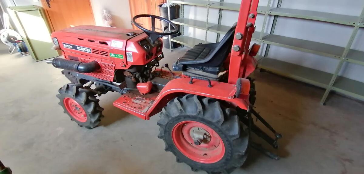 Kubota B6200 4WD - Minitraktor 2
