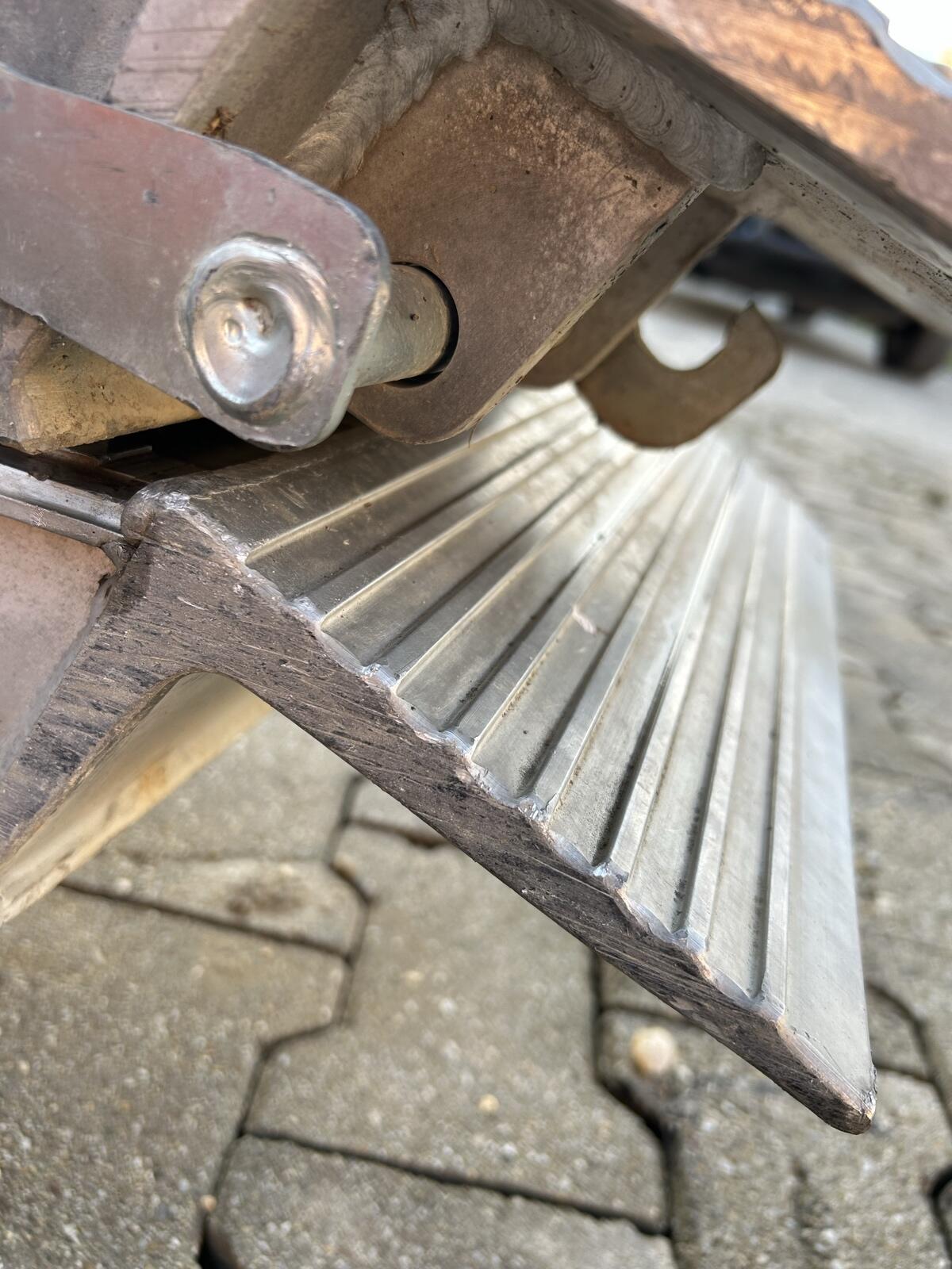 Humbaur Auffahrtsrampen Baggerrampen 3