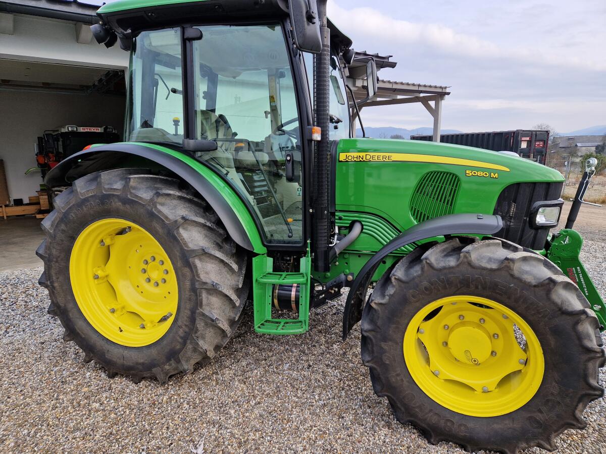 John Deere 5080M 2