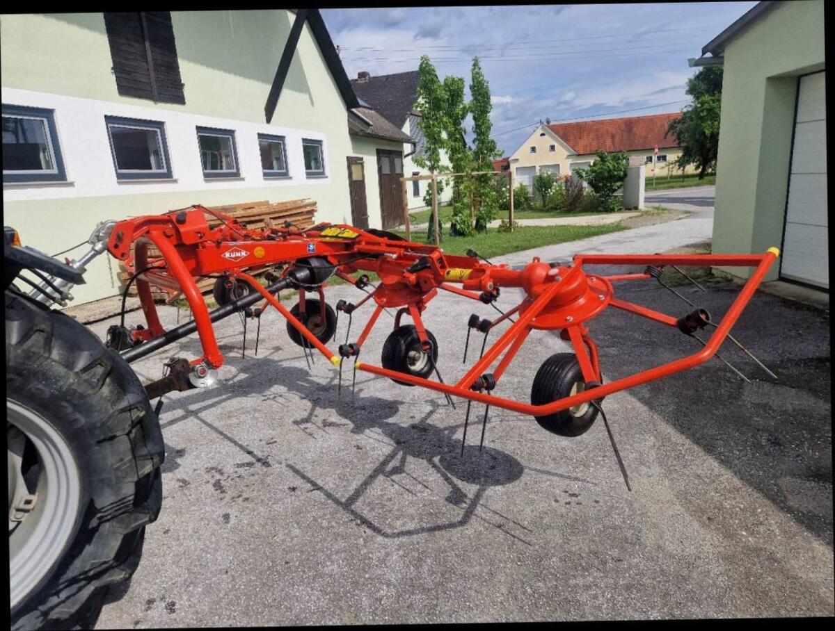 Kuhn Kreiselheuer GF 422 Digidrive 1