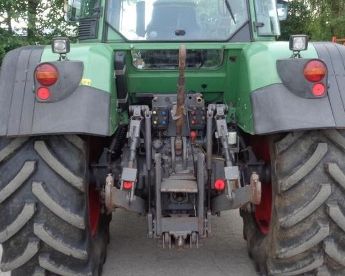 Fendt 716 Vario 1
