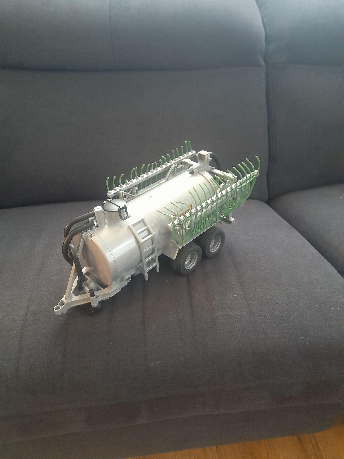 Suche gut erhaltenes Güllefass 1