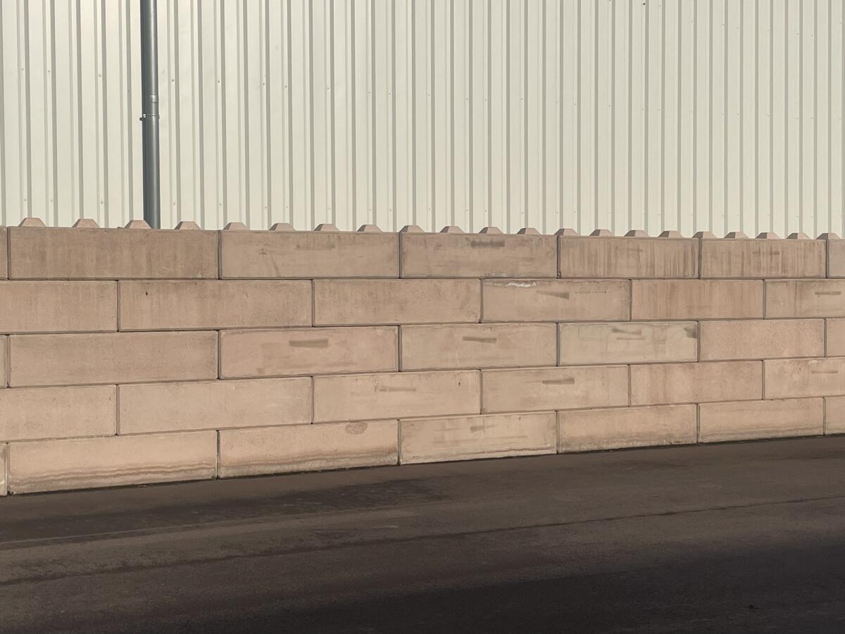 Legoblock ca. 1,50x0,40x0,40 1