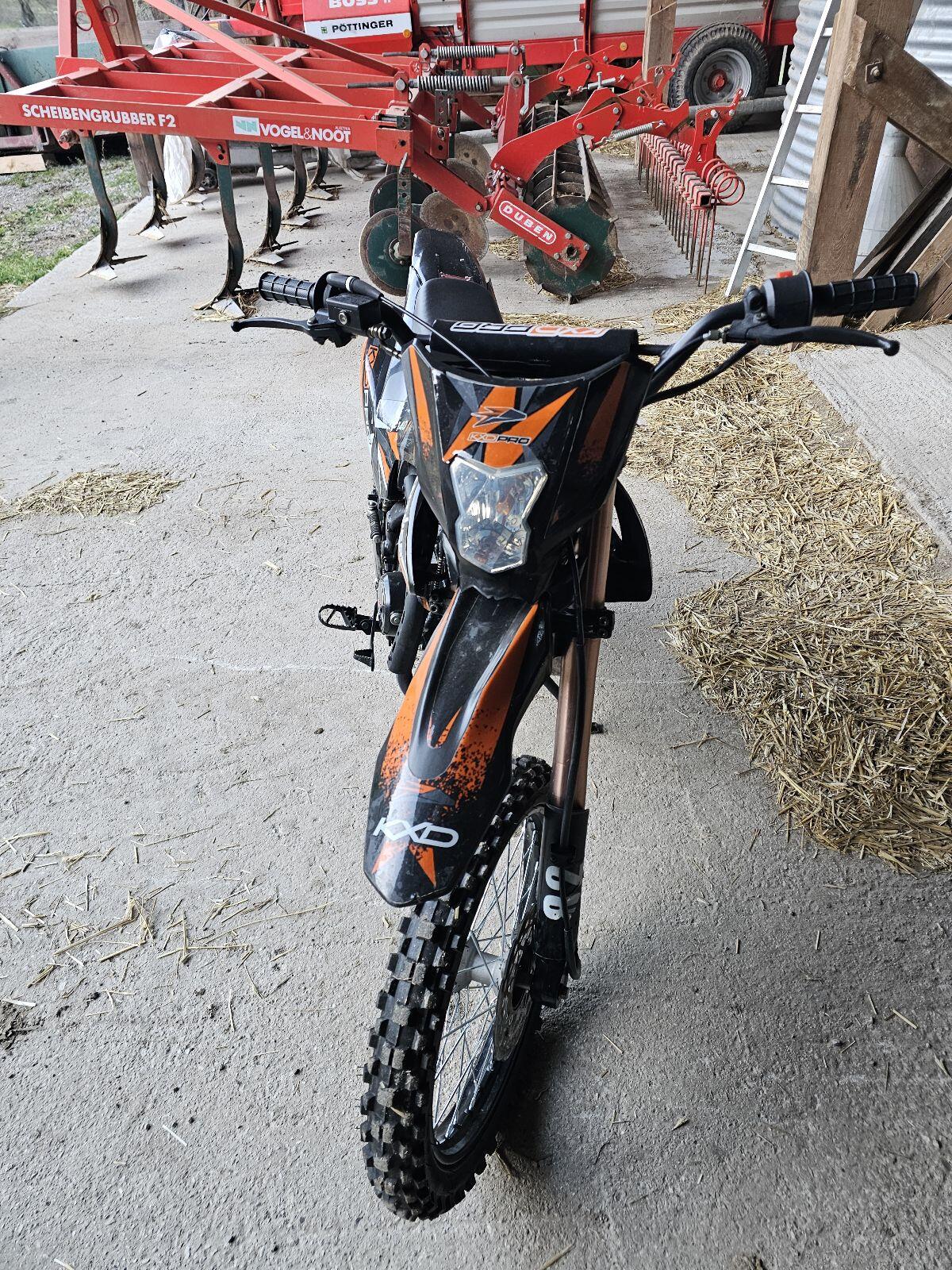 Motocross 140ccm KXD ADLER DB 612 2