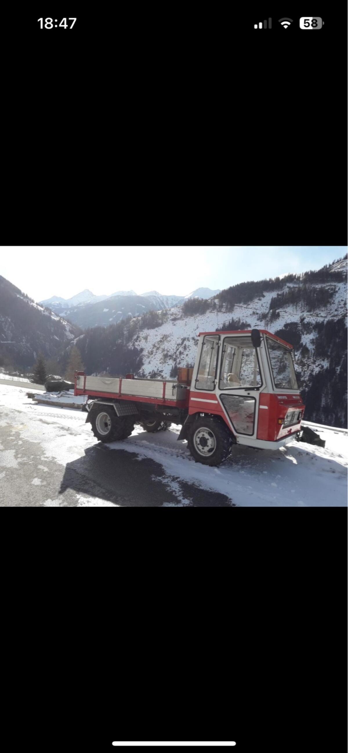 Dreiseitenkipper Lindner 3500, kurzer Radstand 2