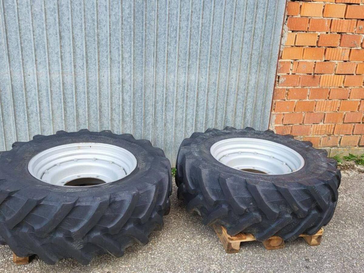 Reifen, Felgen Case Puma 1