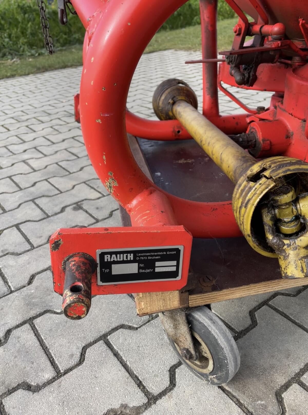 Mineraldüngerstreuer RAUCH ZSA 450 3