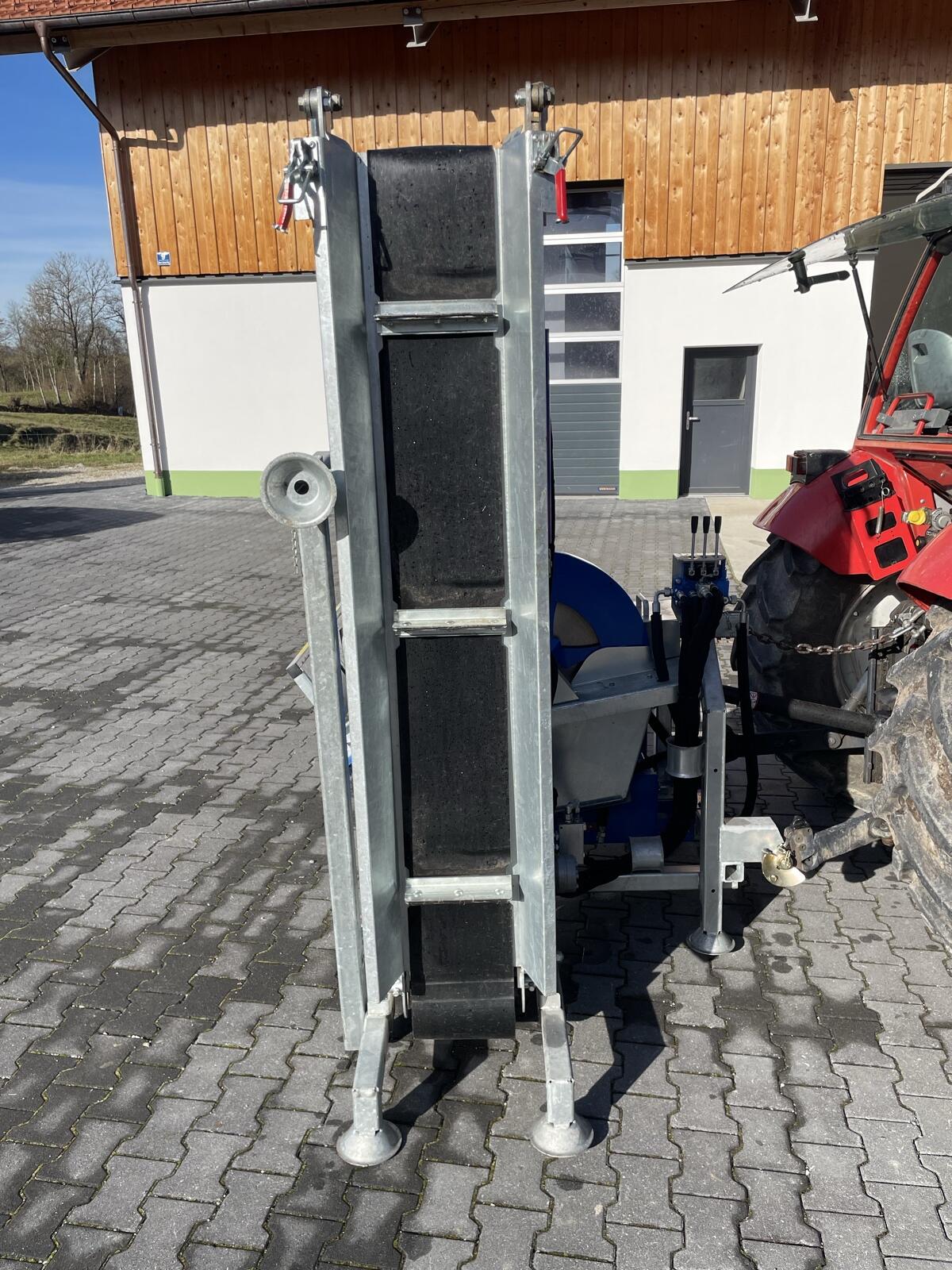 Wippkreissäge mit Förderband Binderberger WS700 3