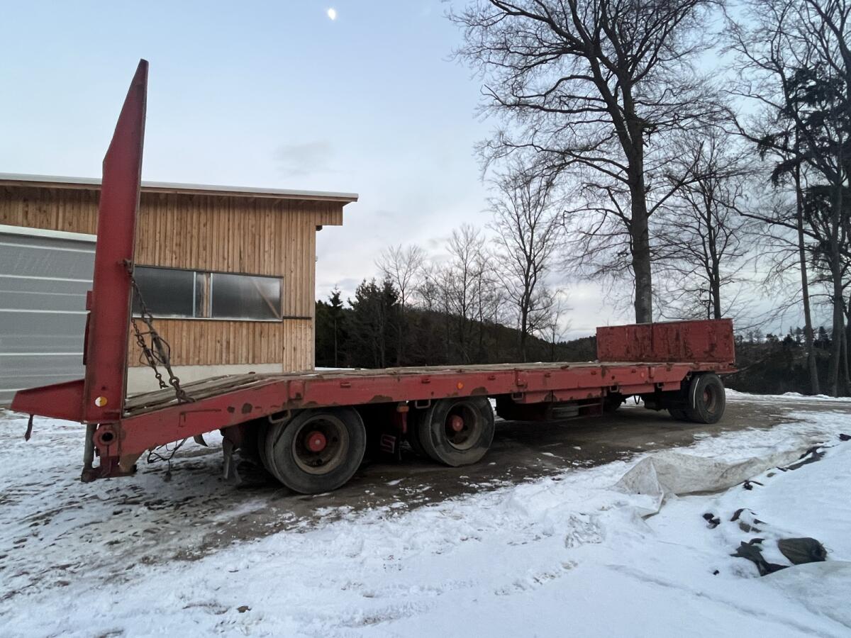 Tieflader Schwarzmüller 2