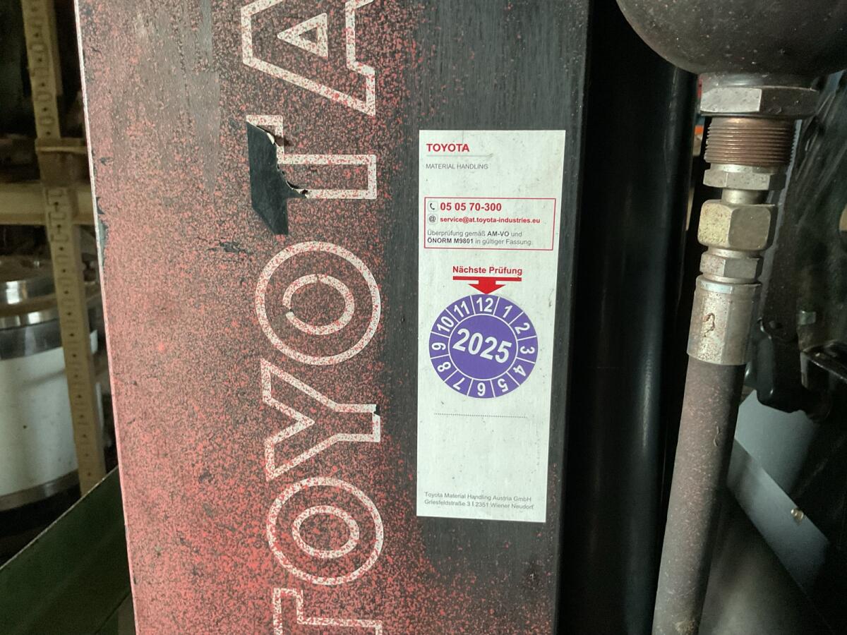 Stapler Toyota 5 t, Modellnummer 02-7FD45 3