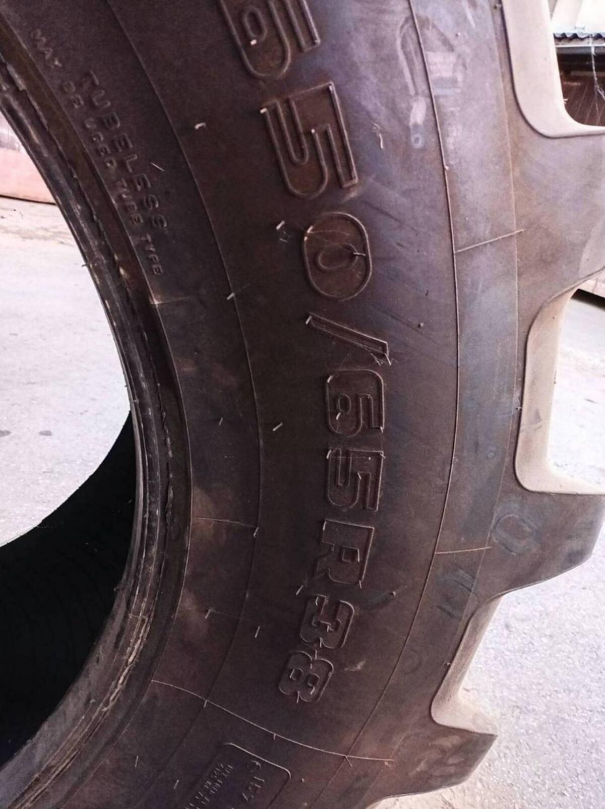 Firestone 650/85R38 2
