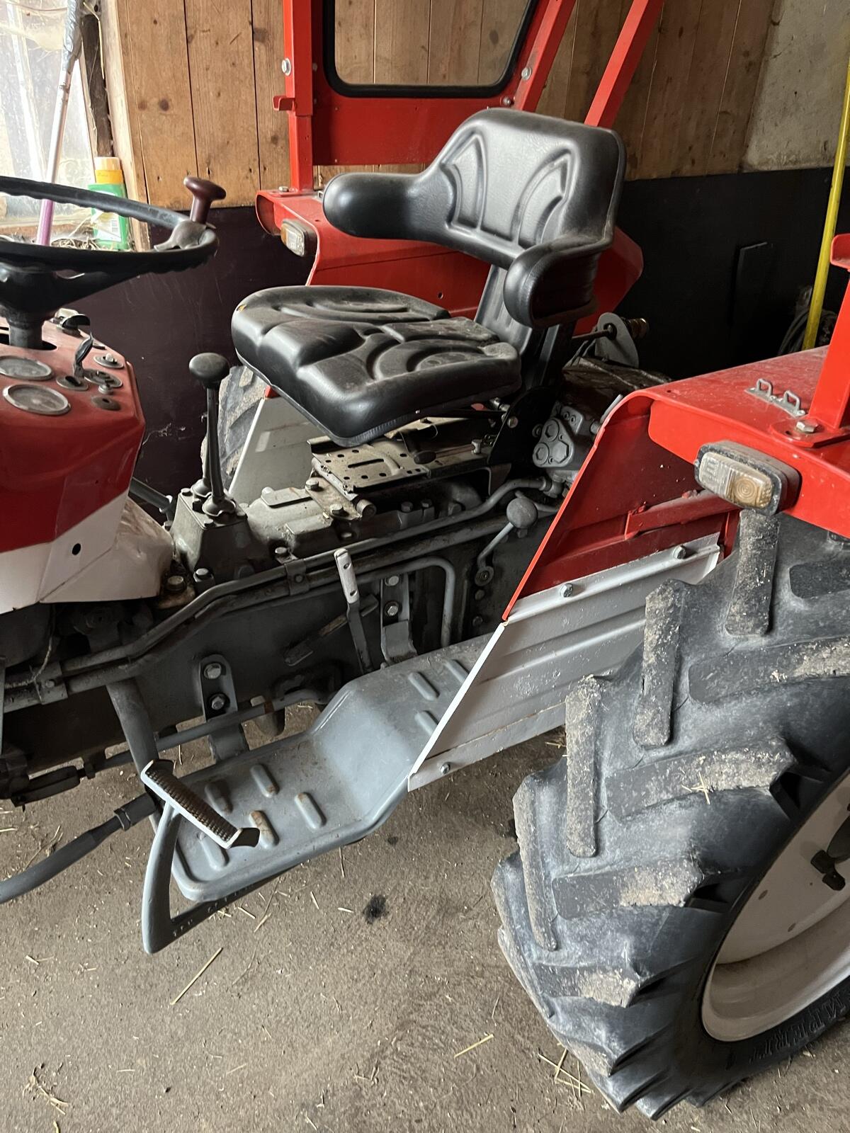 Lindner BF3505 N Traktor 3