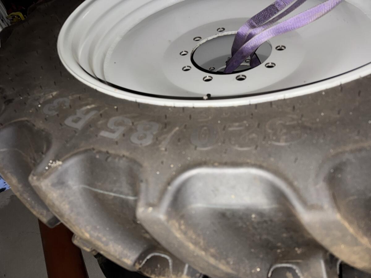 STEYR CVT s’Matic Pflegereifen 3