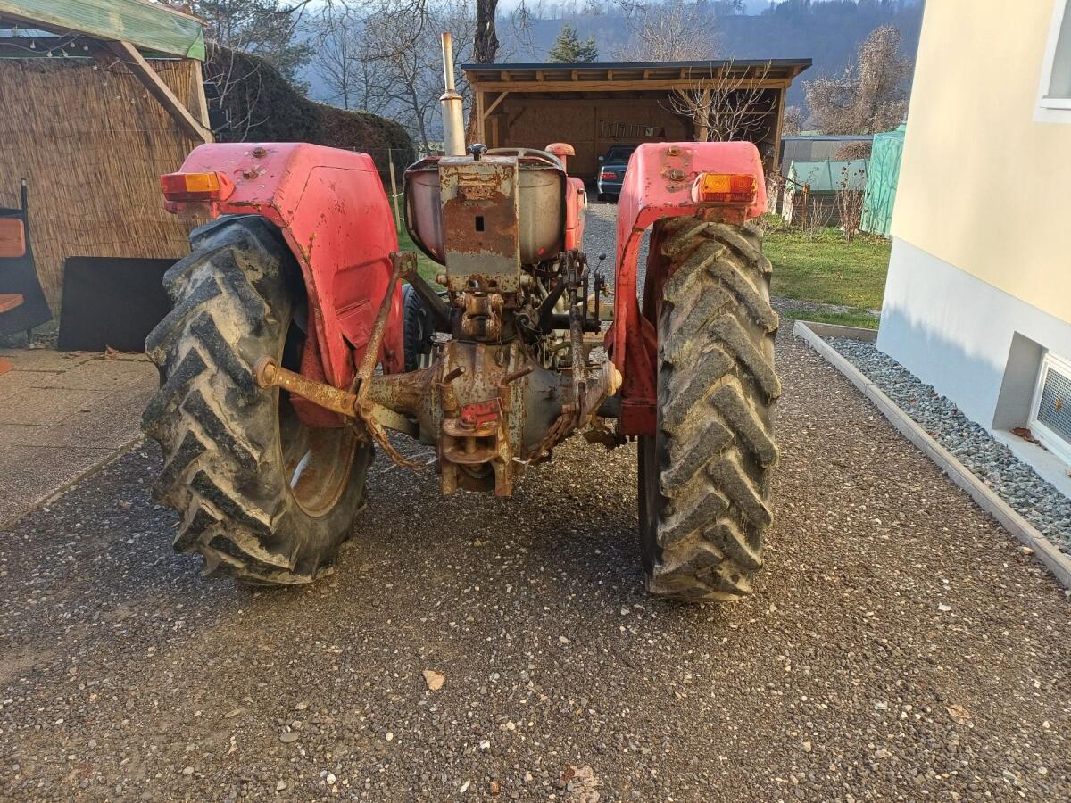 Massey Ferguson 135 3