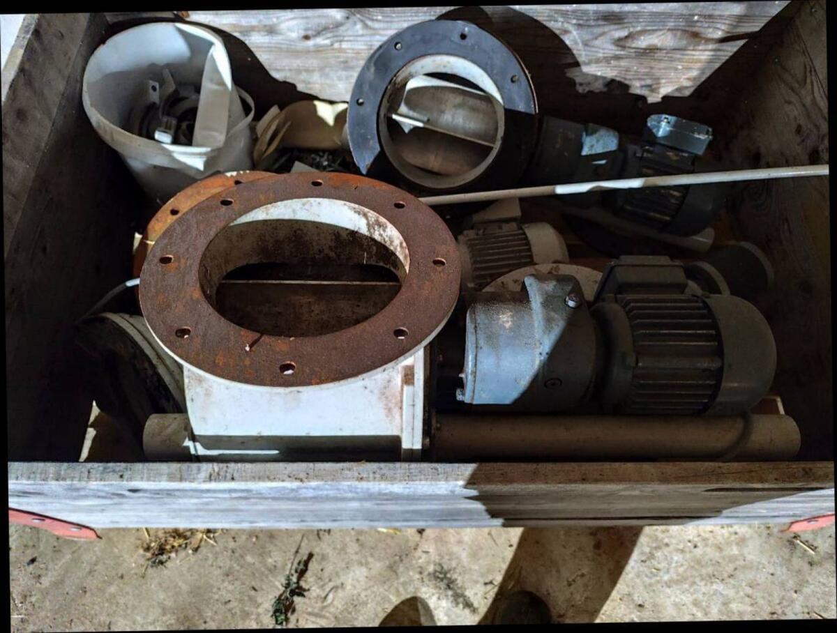 Verkaufe 4 Stk. Zellenradschleuse 3