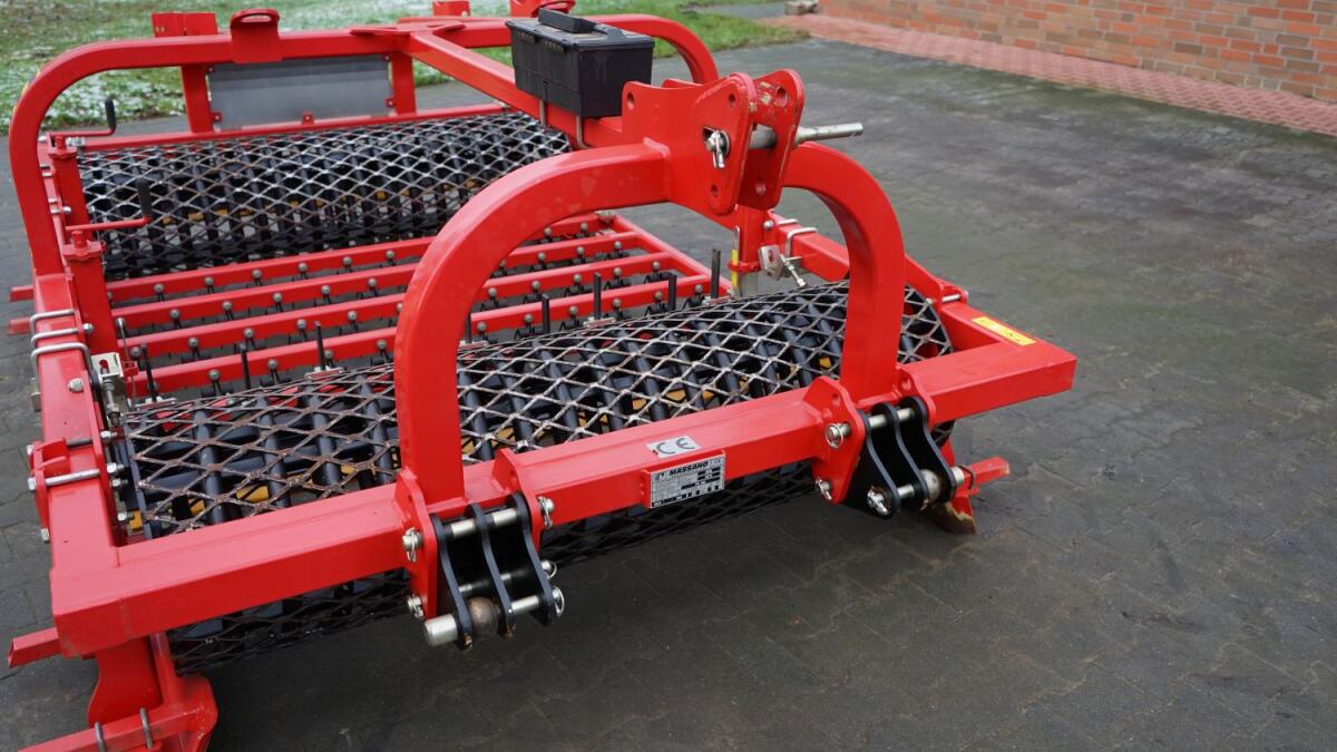 MASSANO Spezial-Beetstriegel TYP FS-180 3