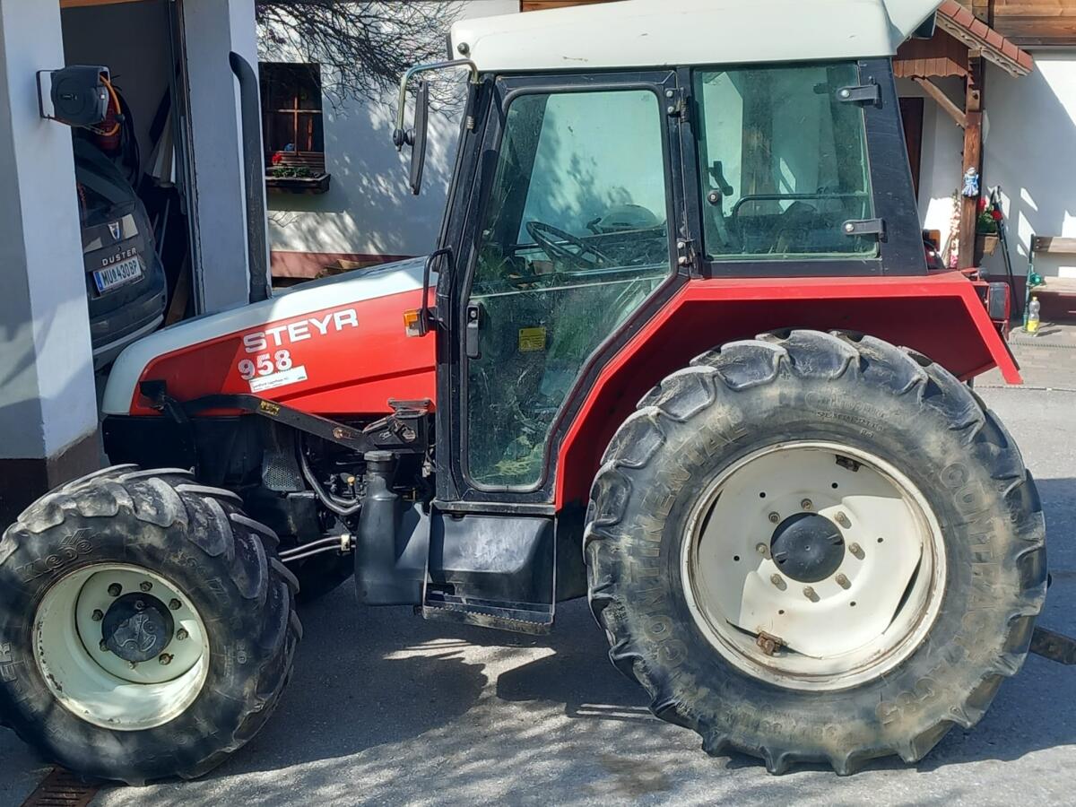 Steyr 958 3