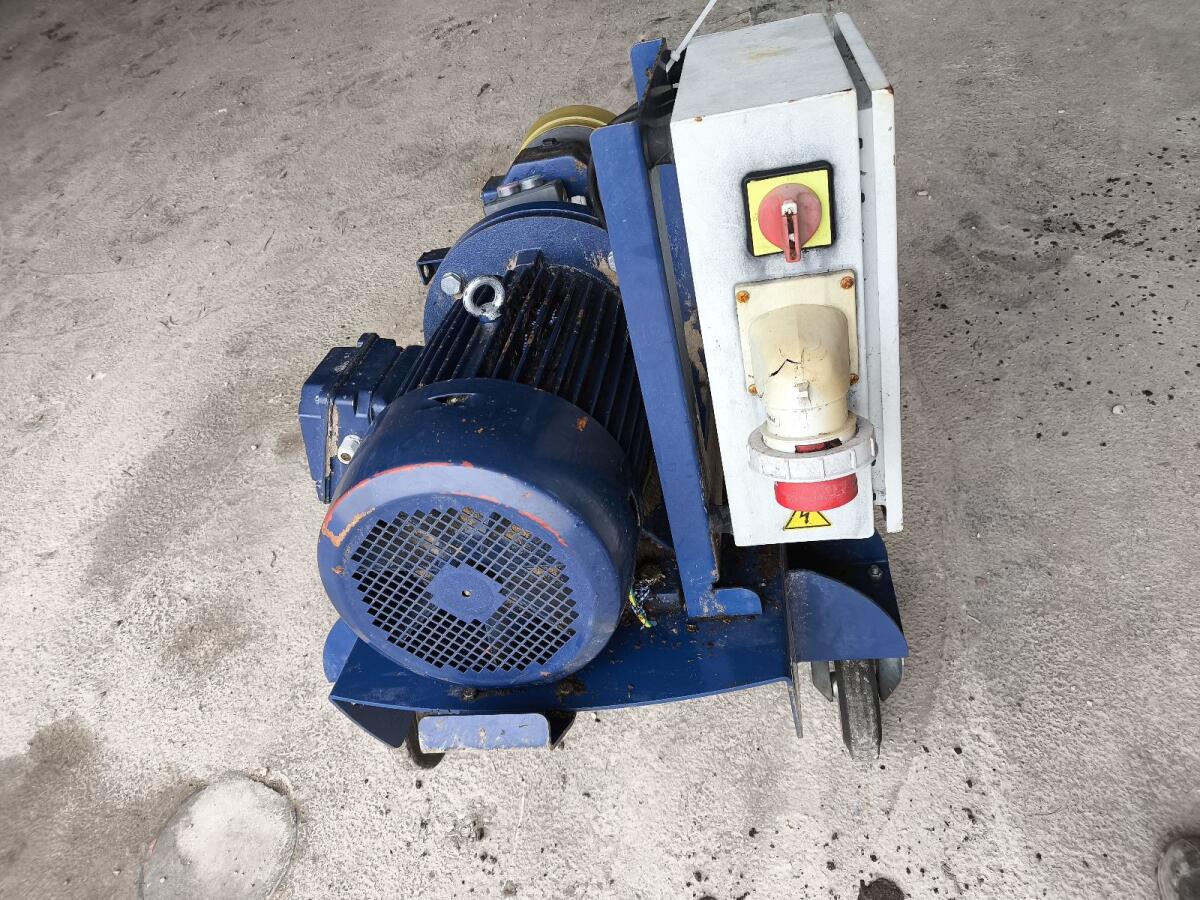 Elektroaggregat EP 12 3