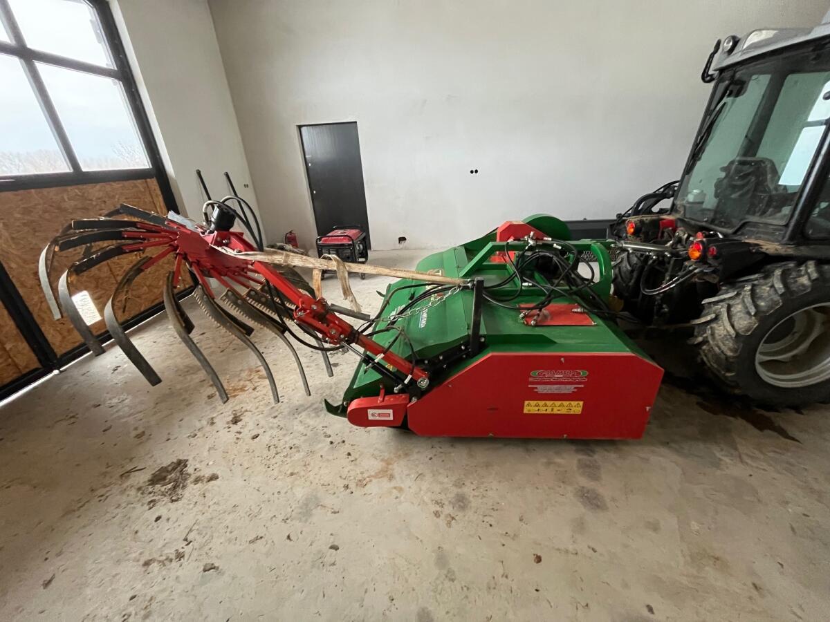 Haselnusserntemaschine Giampi Star Super Plus 1800 2