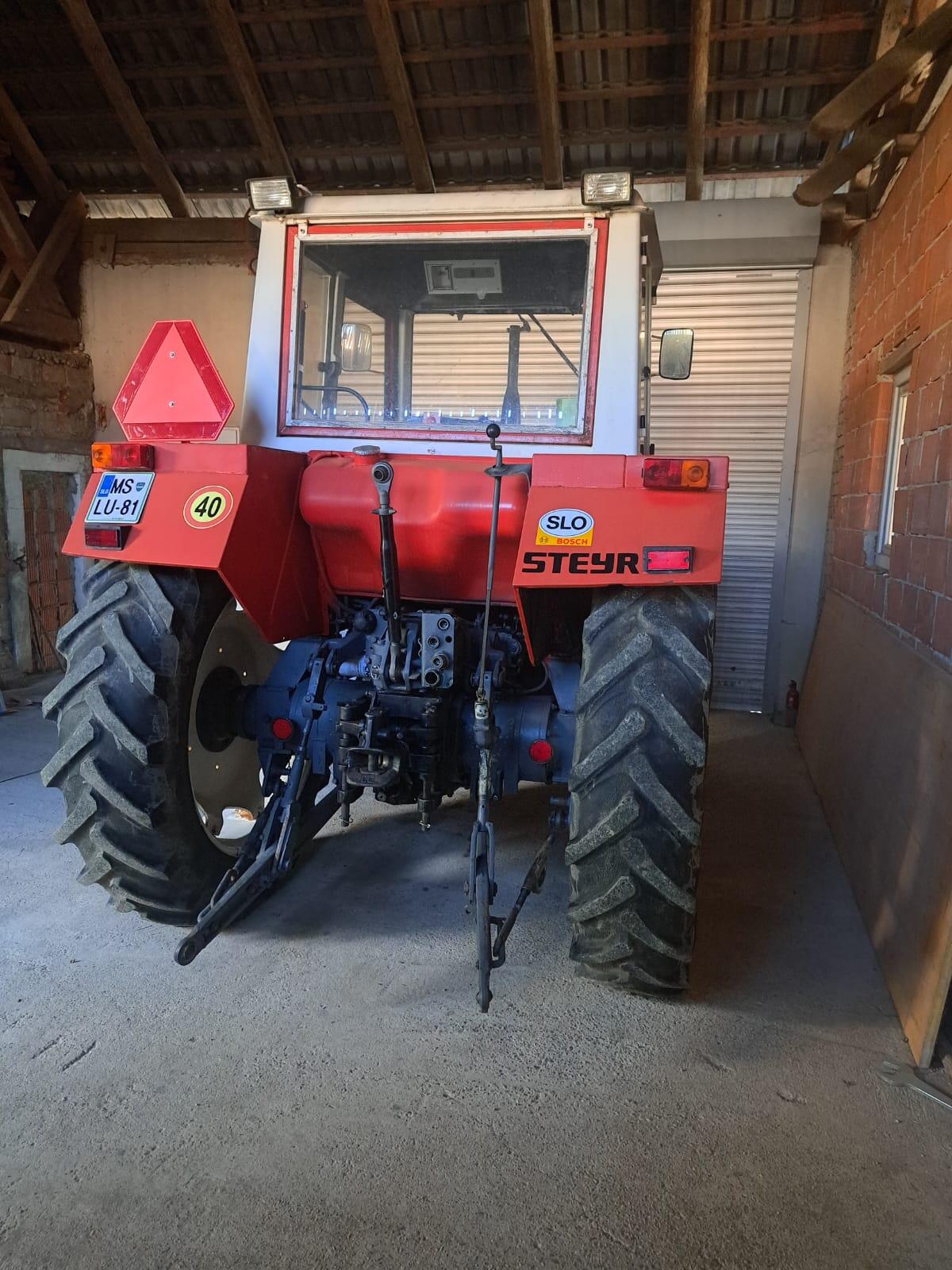 Traktor Steyr 8080 Turbo 2