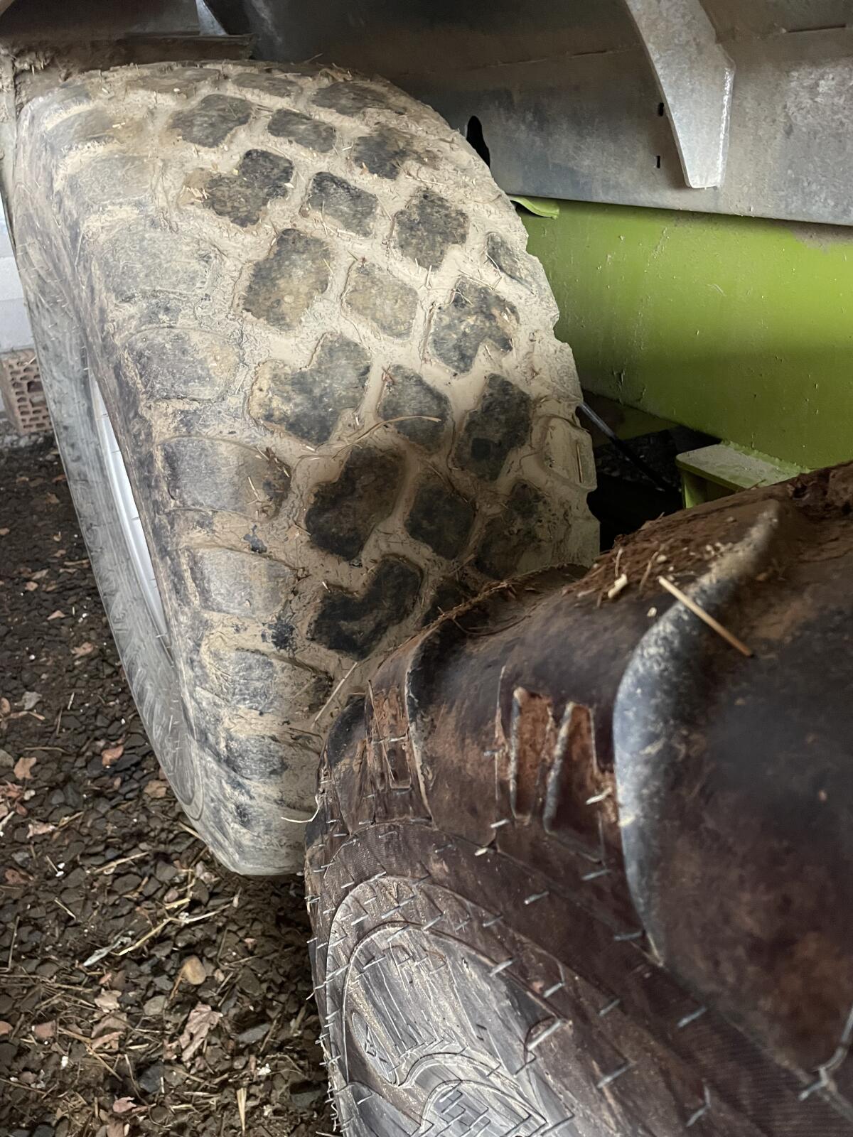 Vaia 14.000 l Tandem 560/60 R22.5 2