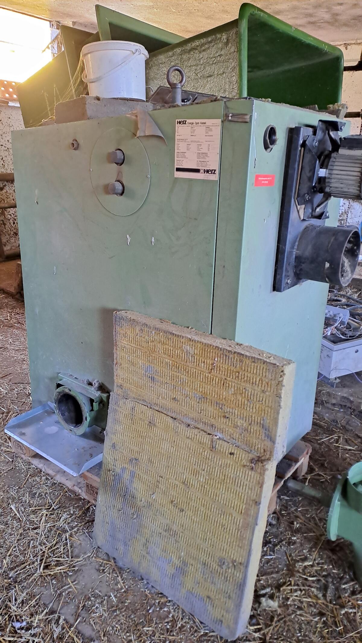 Hackschnitzelheizung Herz Firematic 50 - Ersatzteillager 2