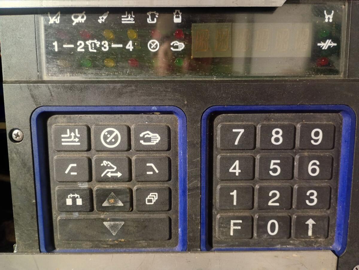 Verkaufe Melkstand 3