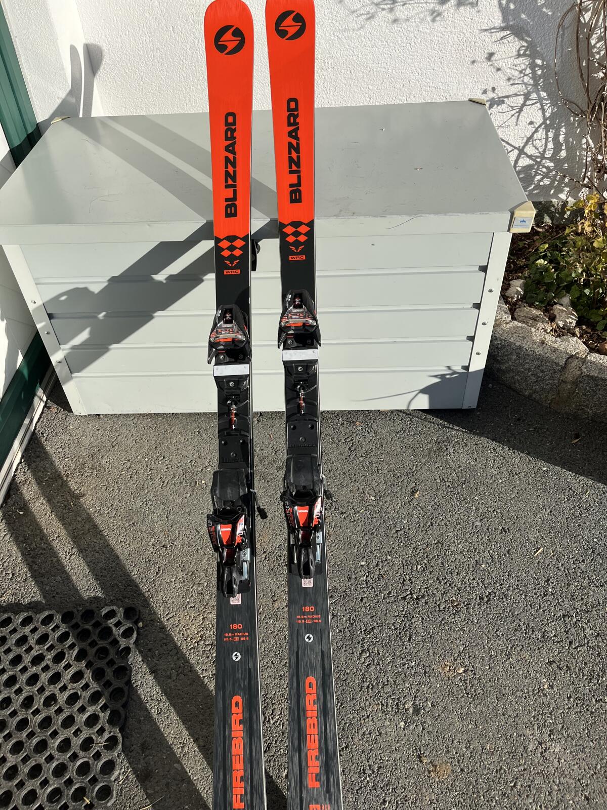 Blizzard WRC 180 cm, neuwertig 3