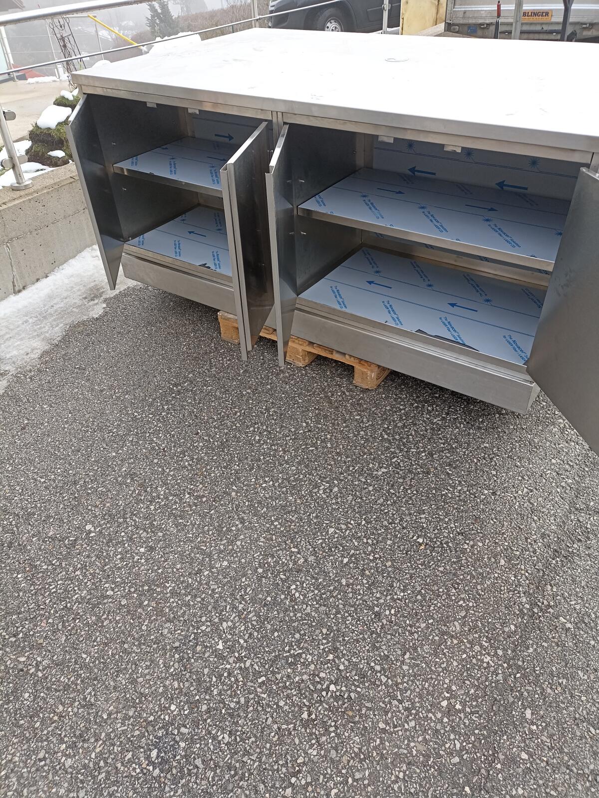 Arbeitstische Edelstahl 2