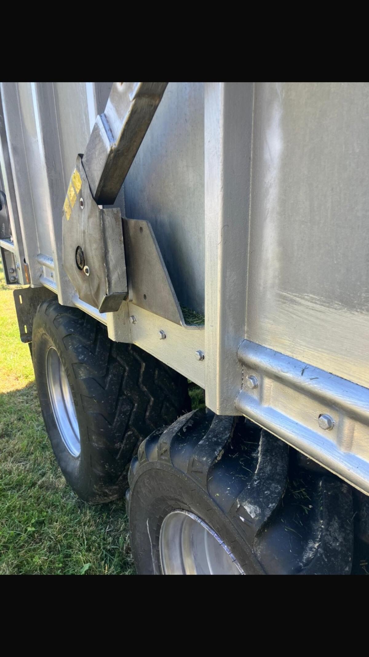 Abdecknetz für Fliegl ASW Anhänger 3