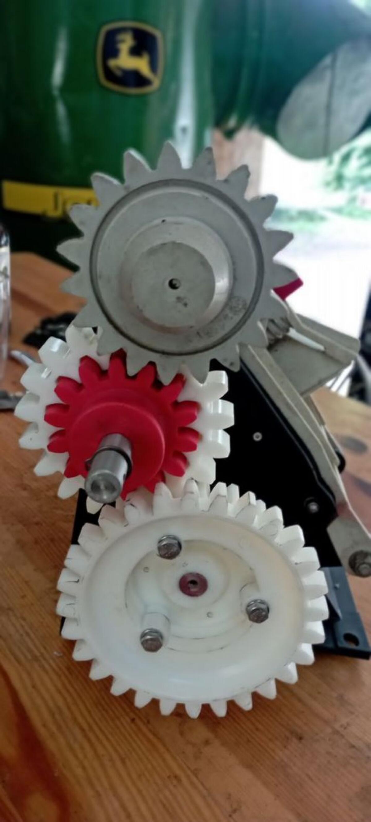 Kverneland Ersatzteile 3