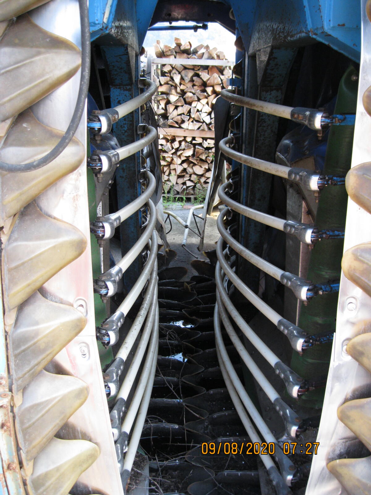 Traubenvollernter Braud 2720 und Braud SB 64 3